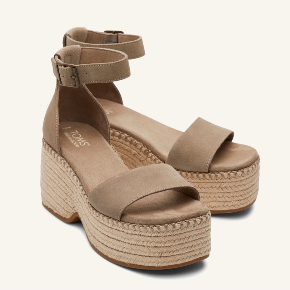 TOMS Women's Tan Platform Wedges